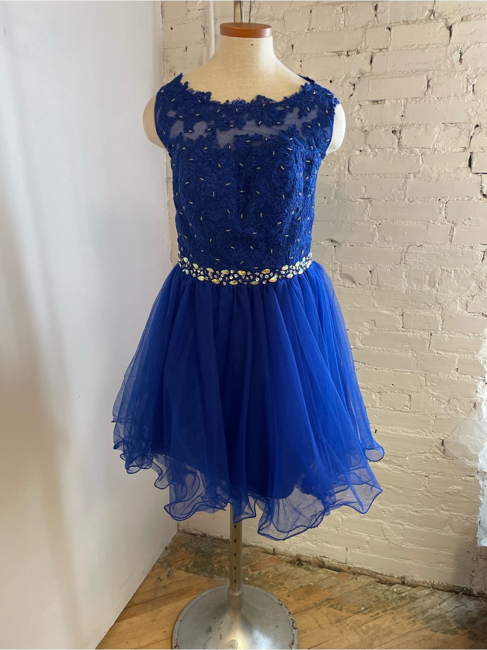 Y2K Royal Blue Beaded Lace and Tulle Fit and Glare Party Dress